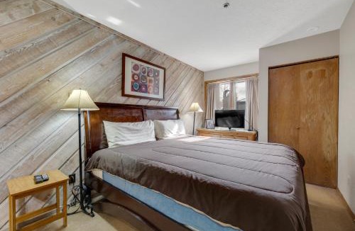 Historic District Apartment | Cimarron Chalet by Ski Country Resorts