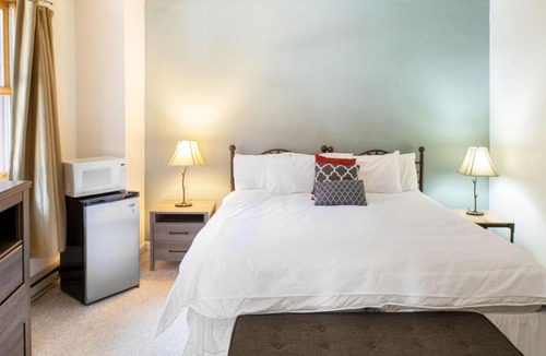 Telluride Hotel | Cimarron Lodge 50 by AvantStay