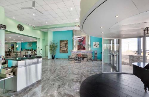 Des Moines Hotel | Clarion Inn Des Moines Airport
