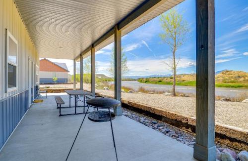 Clark Apartment | Clark Riverfront Retreat w/Fire Pit & Views!