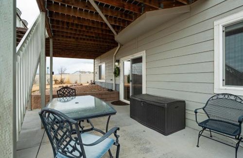 Colorado Springs Apartment | Clear Creek Cozy Getaway with Private Patio