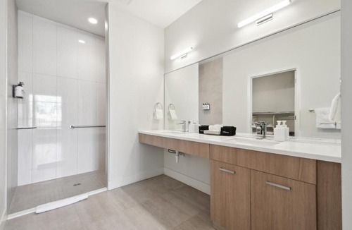 Highland House | Cloud Nine Retreat | Spacious 2BR LoHi Loft | ADA Access