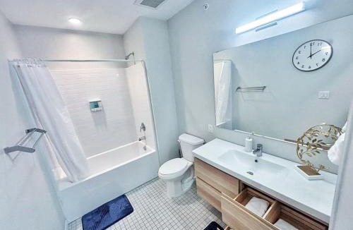 Downtown Des Moines Apartment | Cloud Nine Studio