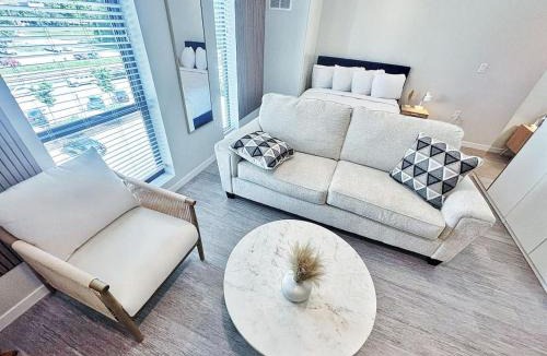 Downtown Des Moines Apartment | Cloud Nine Studio