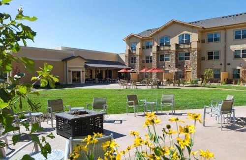 Pierre Hotel | ClubHouse Hotel and Suites