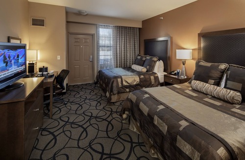 Pierre Hotel | Clubhouse Hotel & Suites Pierre