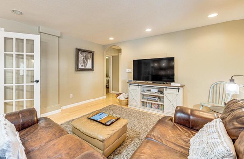 Colorado Springs Apartment | CO Springs Apartment in the Pines w/Treehouse!