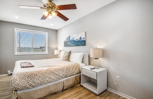 Fraser Apartment | Colony Condo #4