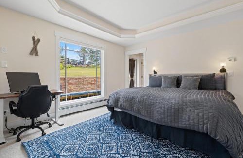 Edwards House | Colorado Mountain Getaway - 5BR 3BA, Hot Tub,Views