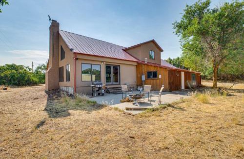 Glade Park House | Colorado Nat'l Monument Views: Western Slope Cabin