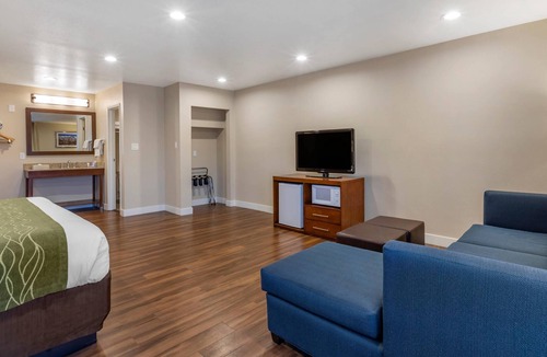 Bishop Hotel | Comfort Inn Bishop