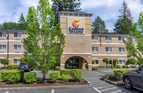 Canyon Park Hotel | Comfort Inn & Suites Bothell - Seattle North