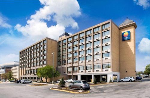 Downtown Des Moines Hotel | Comfort Inn & Suites Event Center