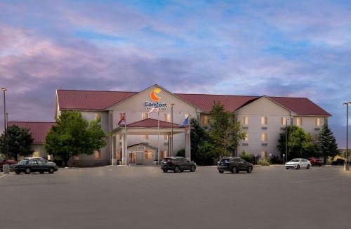 Riverton Hotel | Comfort Inn & Suites Riverton