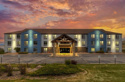 Rapid City Hotel | Comfort Inn & Suites Summerset - North Rapid City