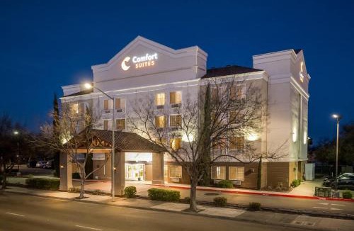 Clovis Hotel | Comfort Suites Clovis - Fresno