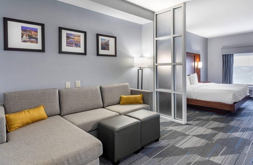 Olive Branch Hotel | Comfort Suites Olive Branch - Memphis South