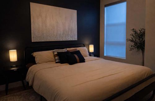 Lyon Street Apartment | Comfortable Home With Pool & Gym 10 Min to Disneyland