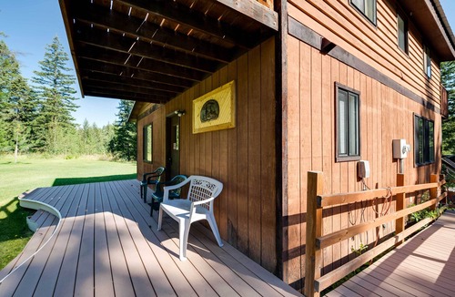 Okanogan Cabin | Conconully Cabin on 42 Private Acres Near Hiking!