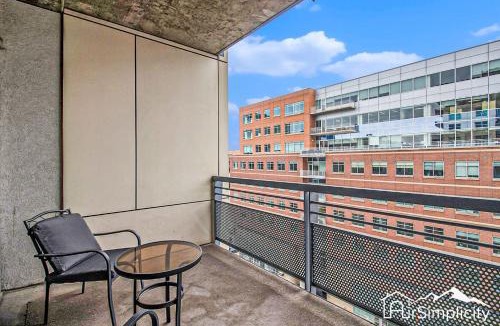 LoDo House | Condo w pvt balcony & gym access