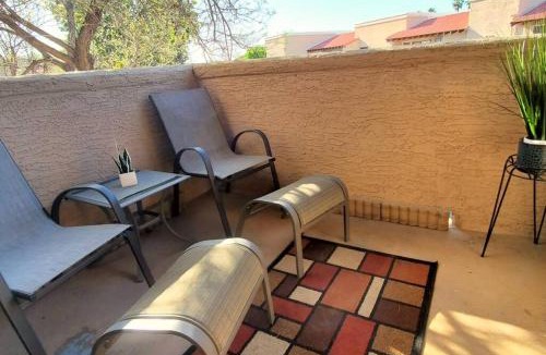 Glendale House | Condo with Heated Pool, Hot Tub, Near Walking Paths