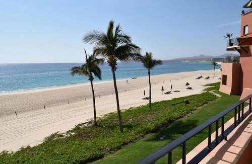 San Jose del Cabo Apartment | Condominios La Luna - Ocean Front