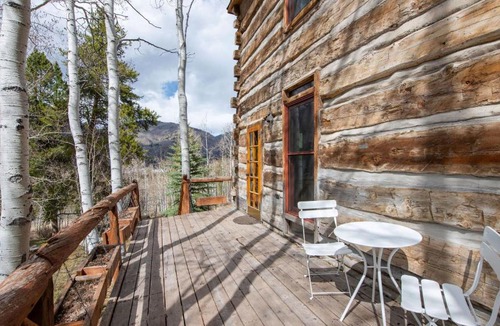 Matterhorn Village House | Condor by AvantStay