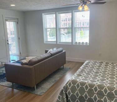 Downtown Omaha Apartment | Contemporary Downtown Apartment