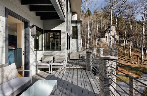 Mountain Valley House | Contemporary Mountain Bliss in ASPEN