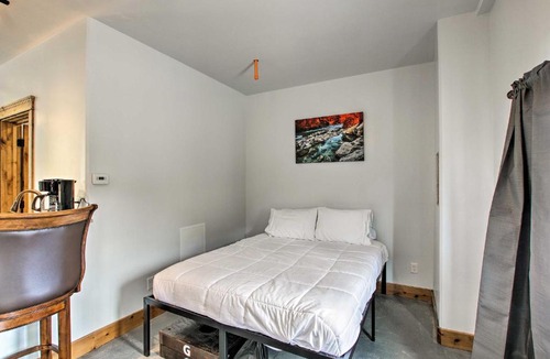 Lava Hot Springs Apartment | Contemporary Studio, Walk to Lava Hot Springs