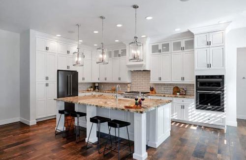 Camelback East House | Contour - Sparkling Pool - Mins to Phoenician Golf