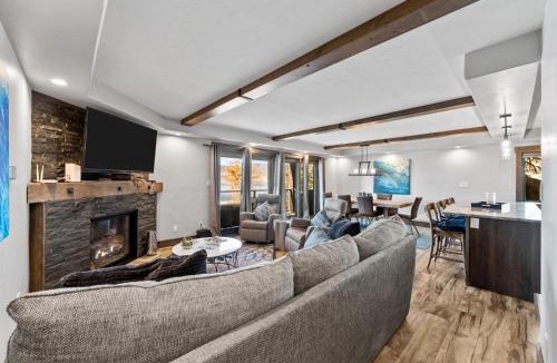 Dillon House | Corinthian Circle - Dillon