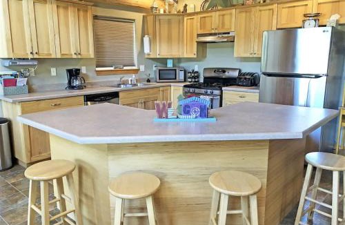 Hill City House | Cottage at Storm Mountain #5