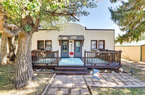 Craig House | Cottage w/Furnished Deck: 1 Mi to Dtwn Craig!