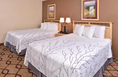 South Sioux City Hotel | Cottonwood Inn and Conference Center