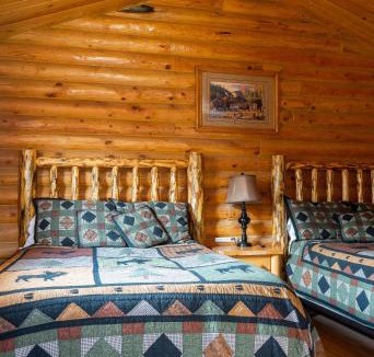Mountain View Hotel | Country Cabins Inn