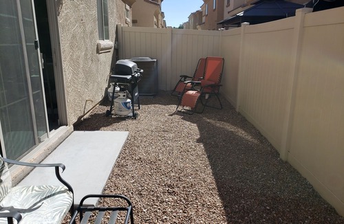 Mesa House | Country Club 1128, heated pool, 1000 feet from Golfland Sunsplash Amusement Park