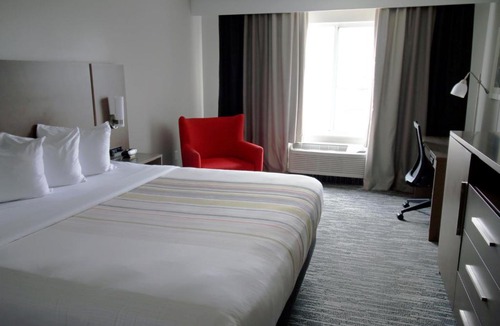 Council Bluffs Hotel | Country Inn & Suites by Radisson, Council Bluffs, IA