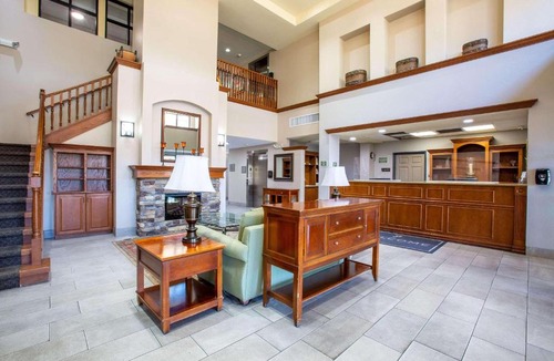 Barrio Hollywood Hotel | Country Inn & Suites by Radisson, Tucson City Center AZ