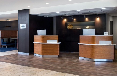 Phoenix Hotel | Courtyard by Marriott Phoenix Airport