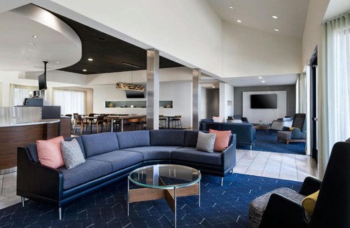 Phoenix Hotel | Courtyard by Marriott Phoenix Airport