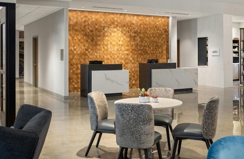 Northwestern Precinct Hotel | Courtyard by Marriott St Paul Downtown