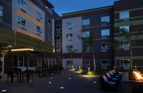 Temecula Hotel | Courtyard by Marriott Temecula Murrieta