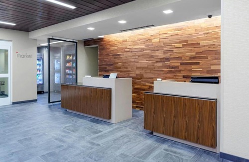 Town and Country Hotel | Courtyard by Marriott St. Louis West County