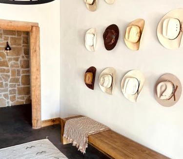 Kanab House | Cowboy Desert Retreat, Fire Pit, Desert Views