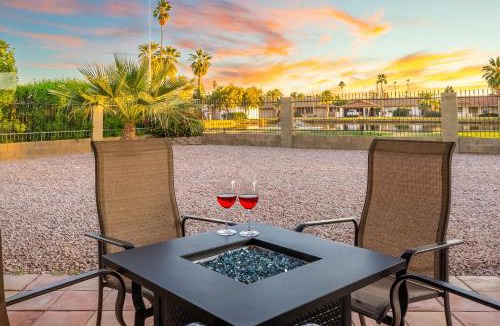Pioneer Estates II House | Cozy 2BR Home Fire Pit Grill Golf Course Views