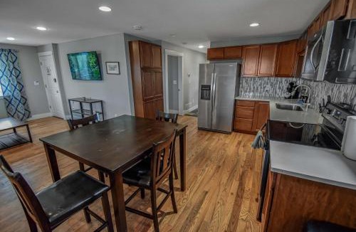 Berkley House | Cozy and Budget Friendly Single Bedroom in the Heart of Denver