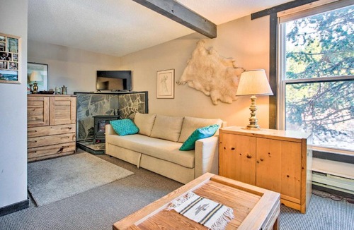 Big Sky Apartment | Cozy Big Sky Studio ~ 1 Mile to Mtn Village!