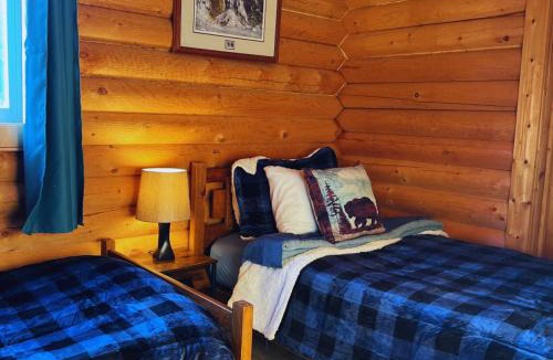 Conner House | Cozy Cabin Oxen-Le-Fields Montana