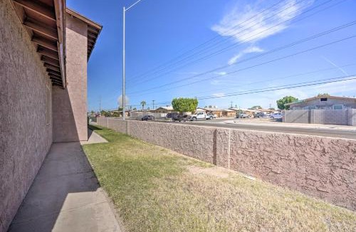 Yuma Apartment | Cozy Condo Retreat about 3 Mi to Downtown Yuma!